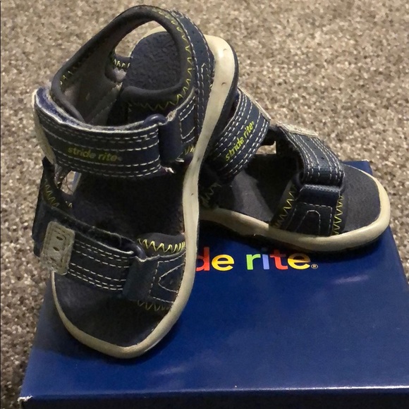 GUC Stride Rite Baby/Toddler water shoes - Picture 3 of 6